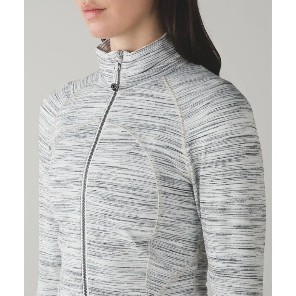 Lululemon Hustle‎ In Your Bustle Jacket Space Dye Camo White Silver Spoon RARE 4